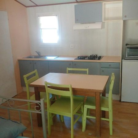 Mobilhome Lac De Vassiviere Faux-la-Montagne Экстерьер фото